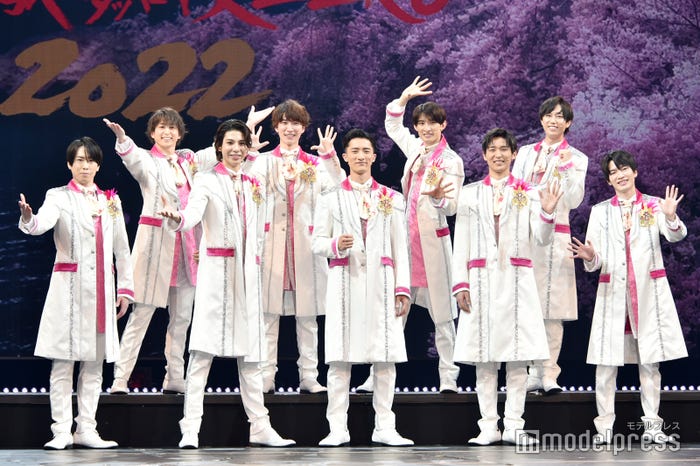 報道陣にもサービス精神旺盛なSnow Man(C)モデルプレス