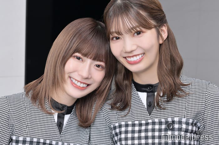 東村芽依、高本彩花/日向坂46(C)モデルプレス