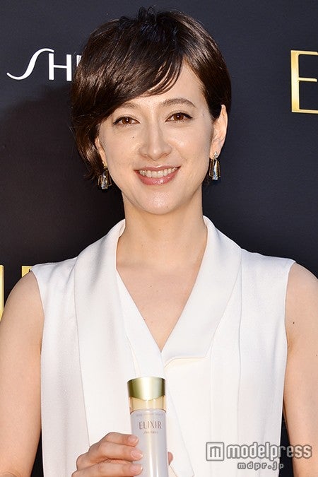 滝川クリステル、俳優との真剣交際について質問飛ぶ