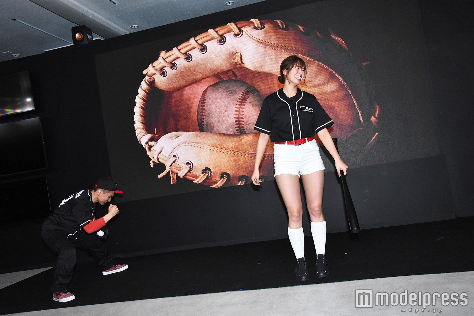 ストライク！！（C）モデルプレス