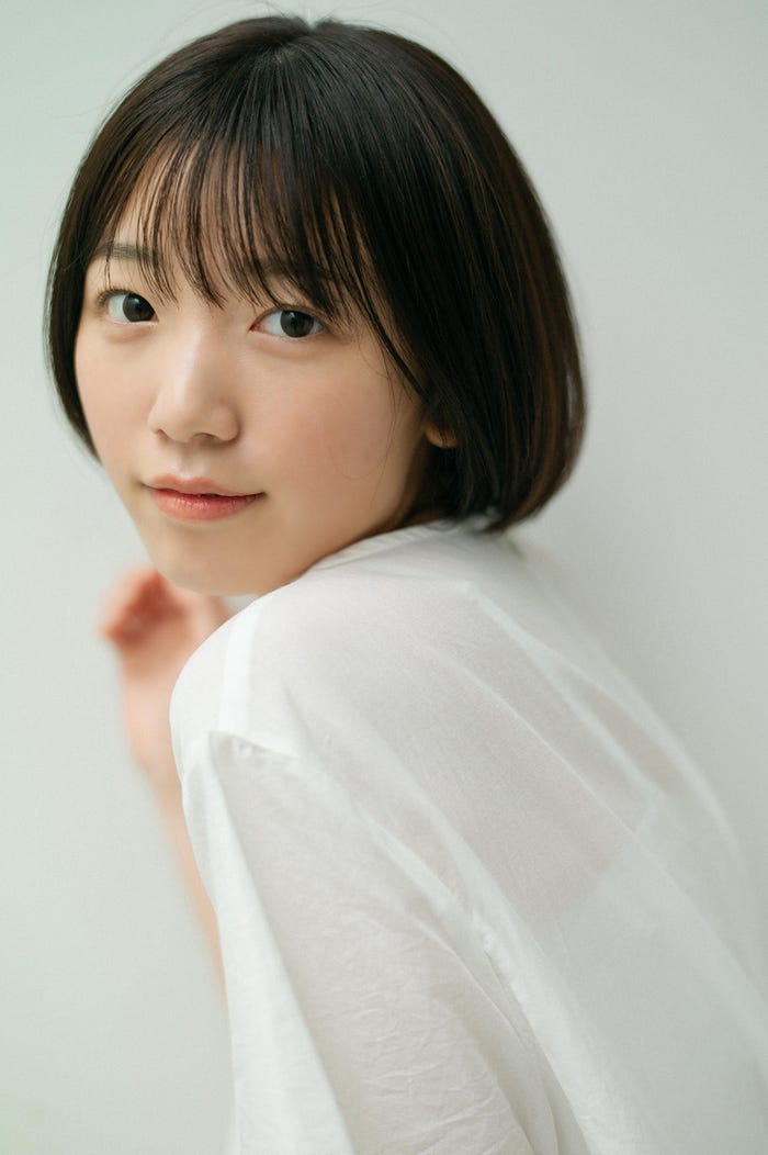 元ザ・コインロッカーズ船井美玖、初水着グラビアで美バスト披露 再始動の意気込み語る<独占カット>