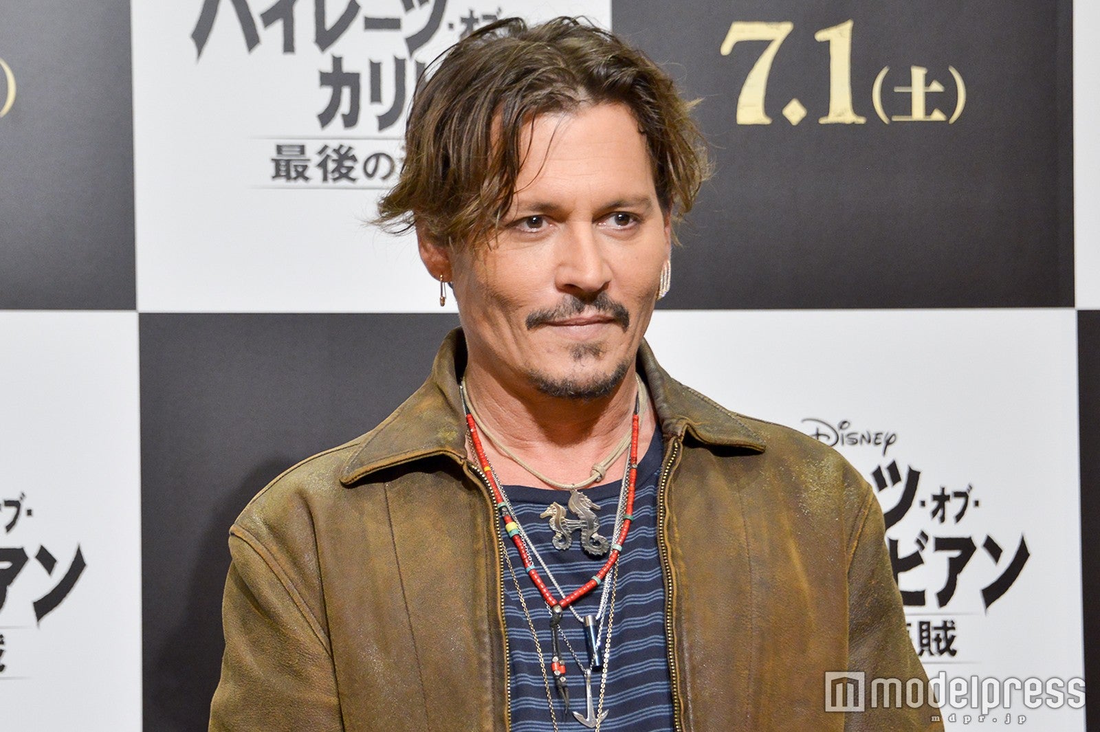 ジョニー デップのサービス精神に感動 パイレーツ ジャック スパロウを演じる魅力とは モデルプレス ジョニー デップのサービス精神に感動 パイレーツ ジャック スパロウを演じる魅力とは モデルプレス