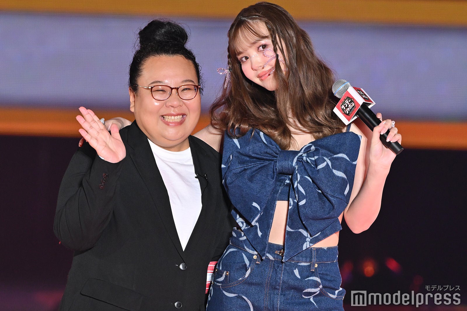 宮内ジャーナリスト、藤田ニコル（C）モデルプレス