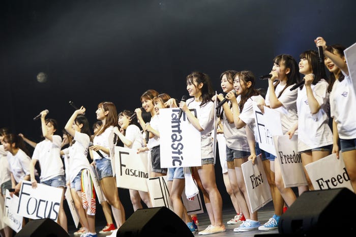 HKT48/ライブの様子(C)AKS