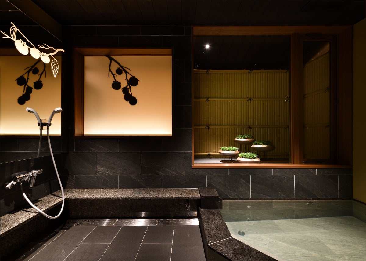 貸切風呂「山景」／画像提供：Saika