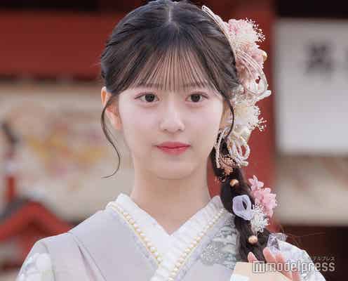 AKB48八木愛月、純白衣装から美脚スラリ「スタイル抜群」「天使のよう」の声