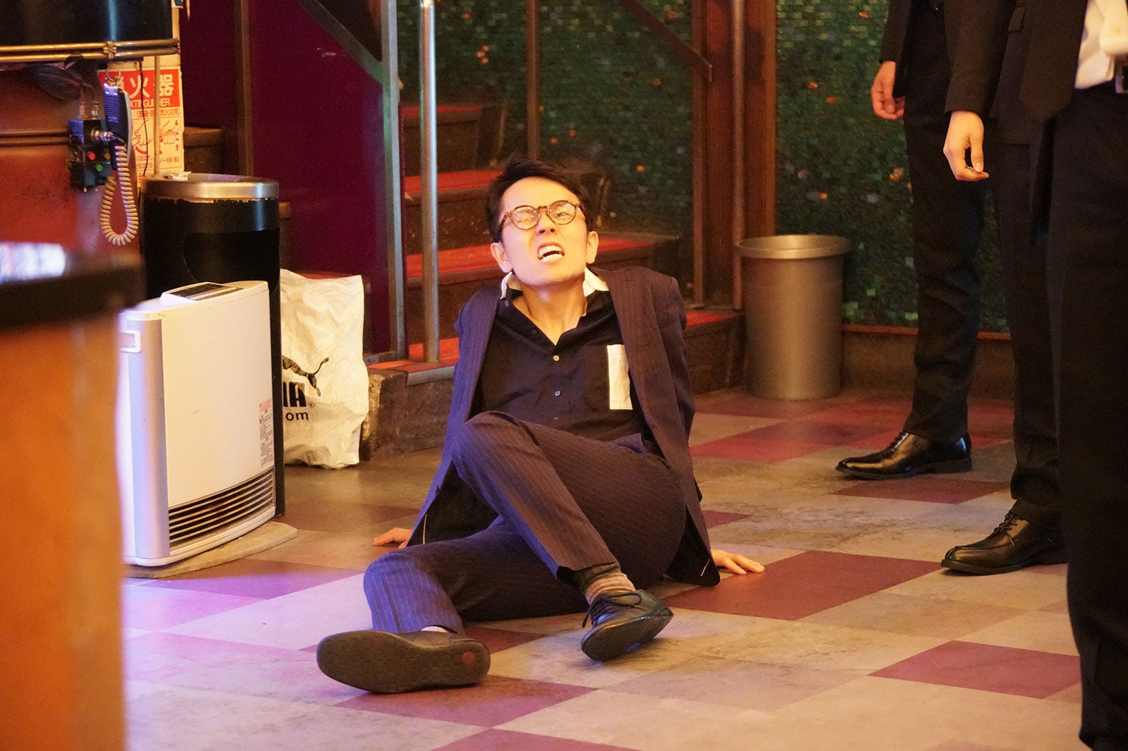 女と男 市川／ドラマ「ミナミの帝王ZERO」より（画像提供：関西テレビ）