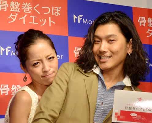 小森純、イケメン夫とイベント初共演「勢いでやっちゃうかも…」