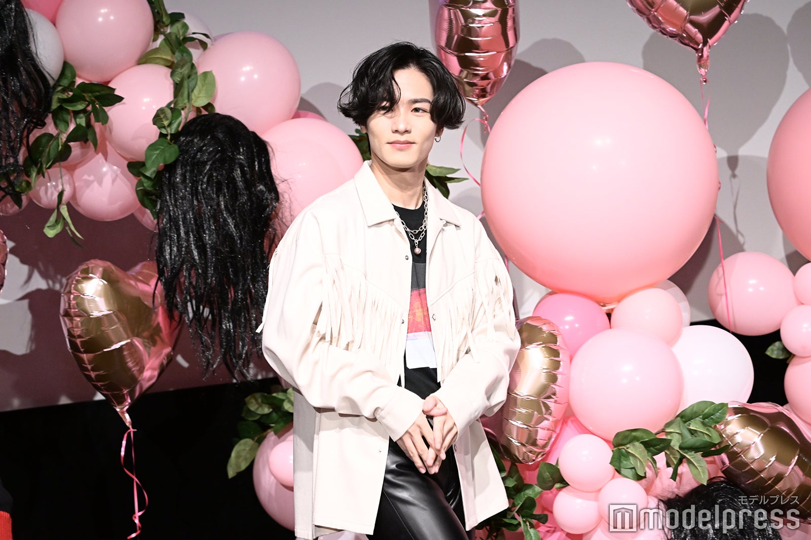 小芝風花、川村壱馬 （C）モデルプレス