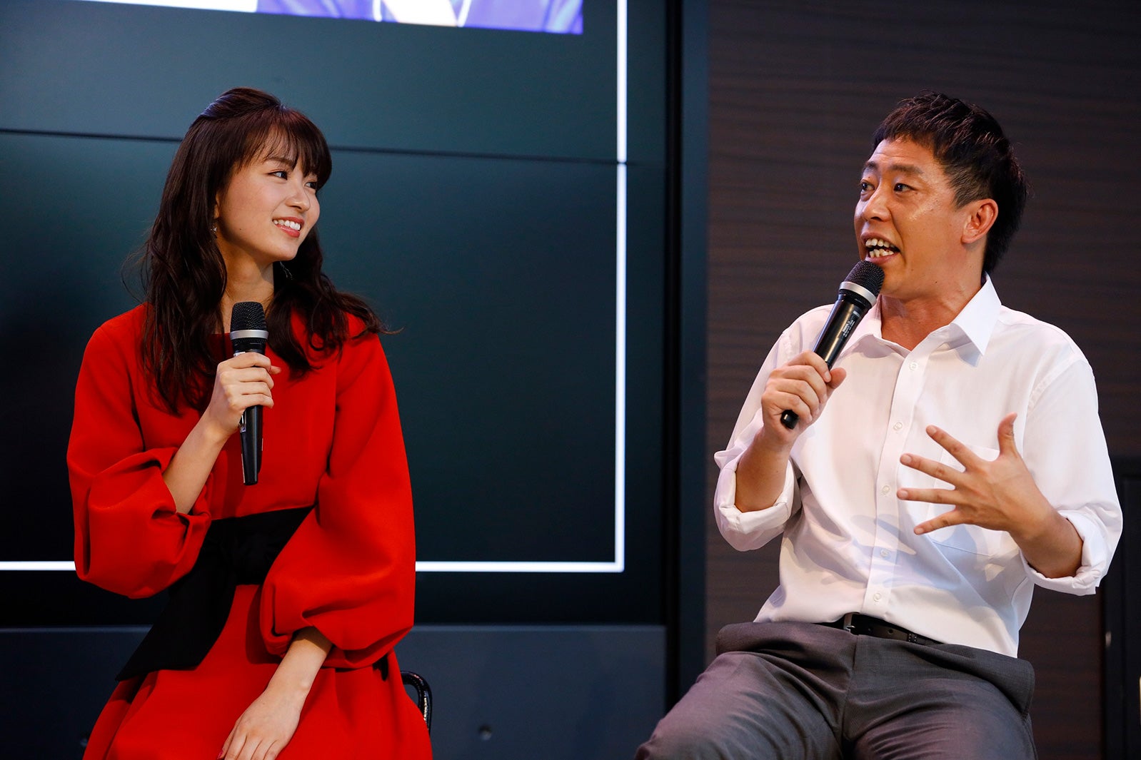 岡崎紗絵、森田哲矢（C）カンテレ・BSフジ