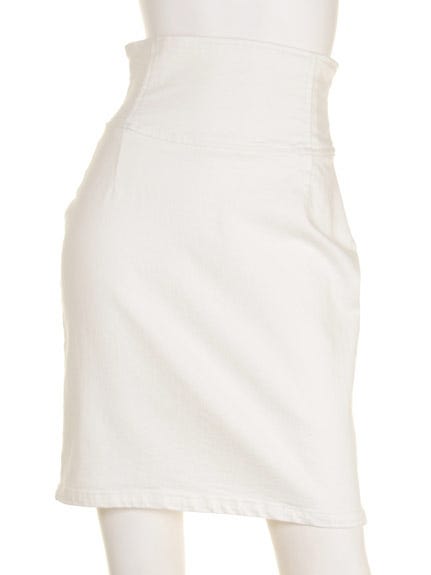 ハイウエストデニムスカート「snidel」9,072円(税込)