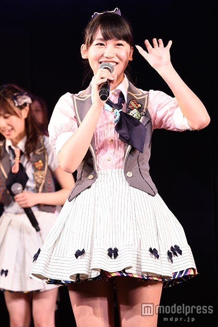 AKB48・小嶋真子（C）AKS