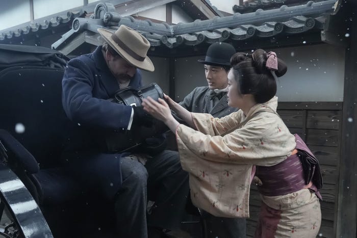 トミー・バストウ、吉沢亮、高石あかり「ばけばけ」第47話(C)NHK