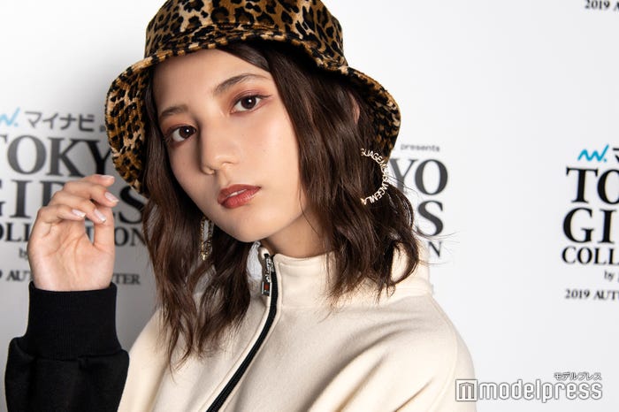 小坂菜緒(C)モデルプレス