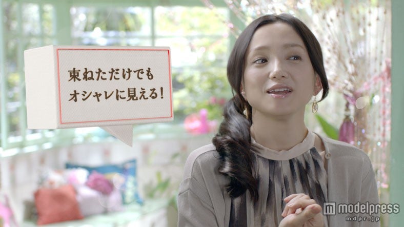大島優子 永作博美がcm初共演 美しい ツヤ髪 を披露 モデルプレス 大島優子 永作博美がcm初共演 美しい ツヤ髪 を披露 モデルプレス