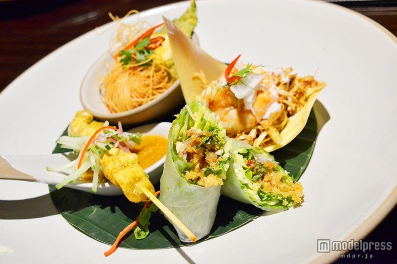 「Saffron」／タイ料理のアペタイザー盛り合わせ「Khong Wang Ruam」