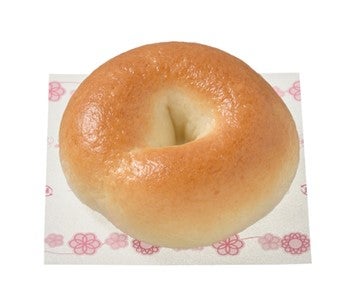 もっちり食感のチーズベーグル／提供画像