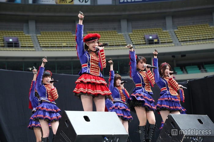 今年は100曲増えて200位の発表となったAKB48