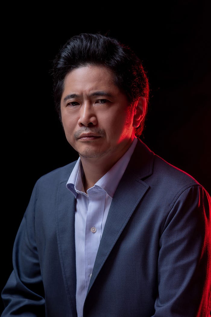 萩原聖人(C)「教祖のムスメ」製作委員会・MBS