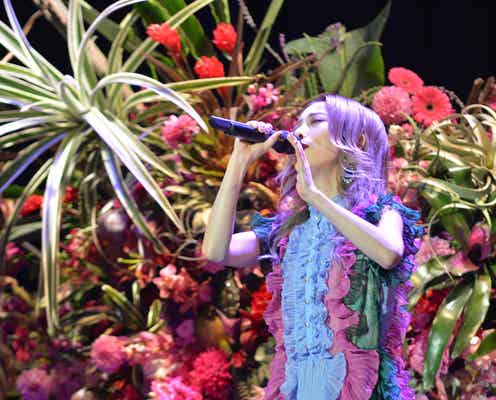 加藤ミリヤ、初の状況に「手が震えちゃう」ファン4人だけの特別ライブ開催