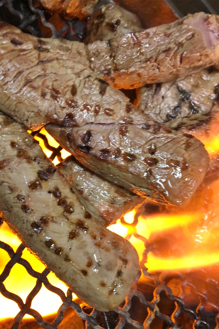 King of Top of Best 炭焼き ヒレ with シャトーブリアン¥1,500／画像提供：ニクオン委員会