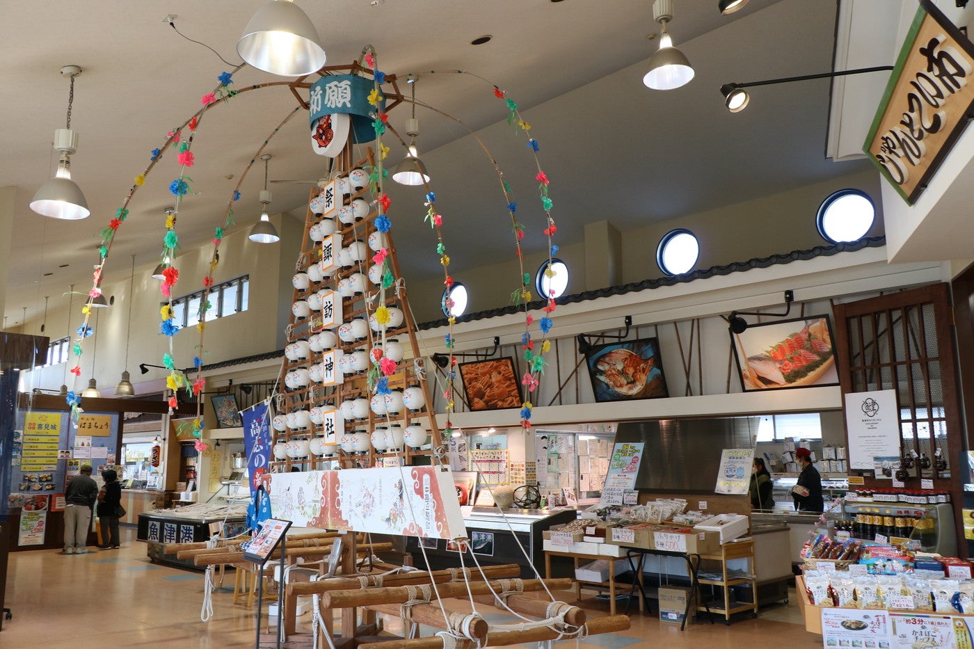 魚津ブランドのお土産が揃い踏み！／提供画像