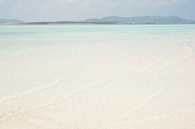 あるのは澄んだ海と白い砂浜だけ／PICT7404 by Travel-Picture