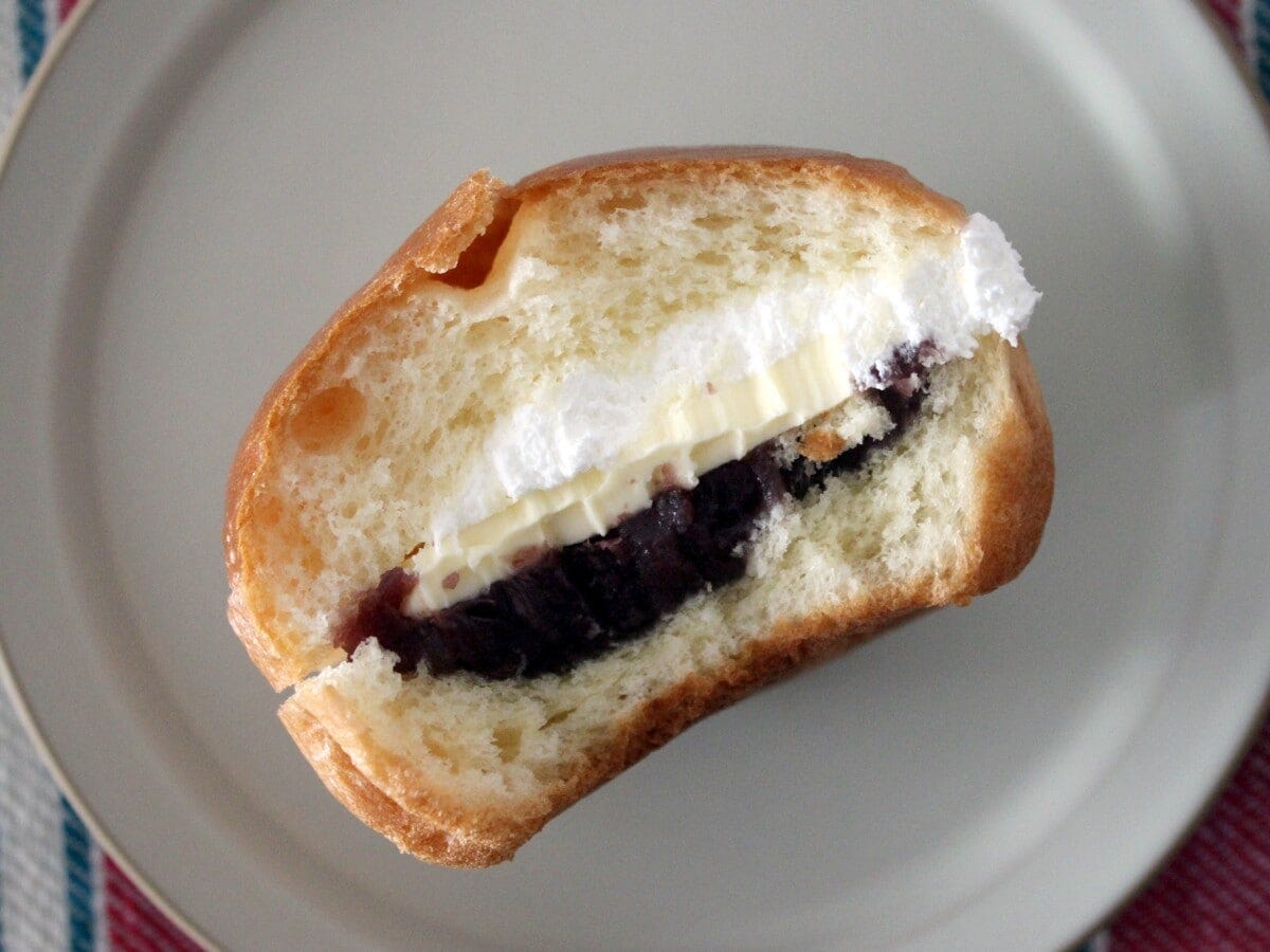 見た目の印象以上に、バターを食べている感がすごいです!