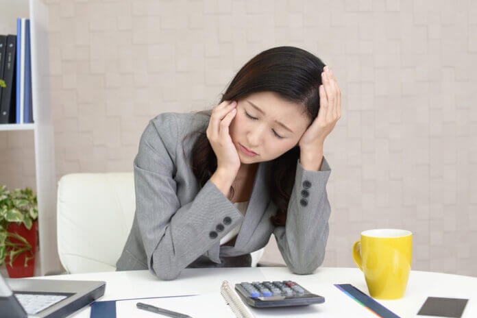 育ちが出てる…下品に見えるおばさんのNG行動5つ