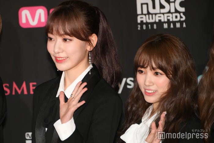 宮脇咲良、矢吹奈子 (C)モデルプレス