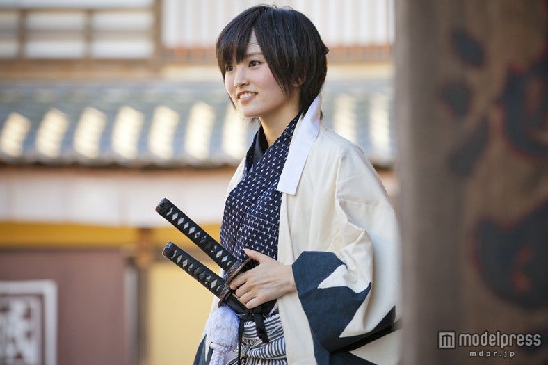 NMB48山本彩、憧れの偉人に変身　念願叶うも「疲れちゃった」