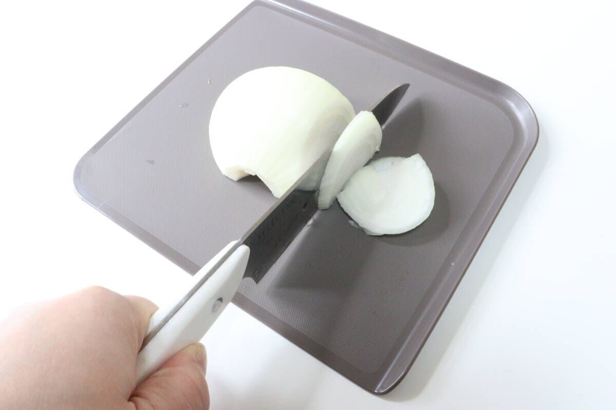 フチ付き抗菌まな板　使用例