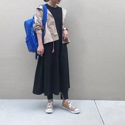 気温差がある日に便利! さらっと羽織れる「ショート丈ライトアウター」でお出かけコーデを快適に◎