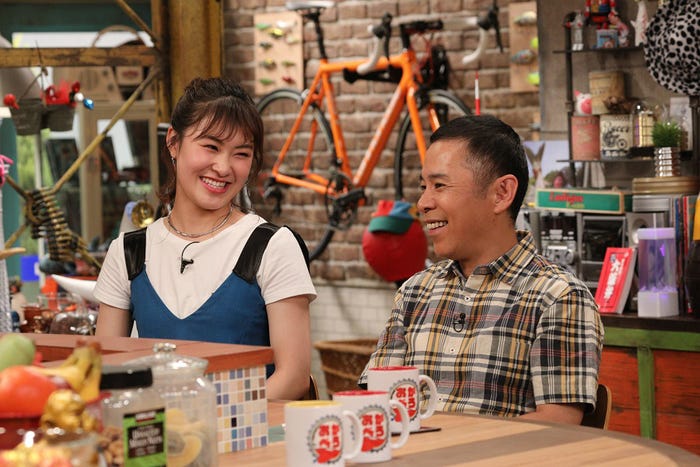 村上佳菜子、岡村隆史(写真提供:関西テレビ)