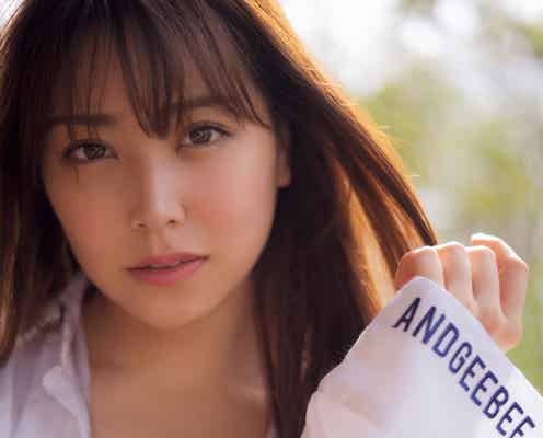 NMB48白間美瑠、ふわり美乳を大胆魅せ