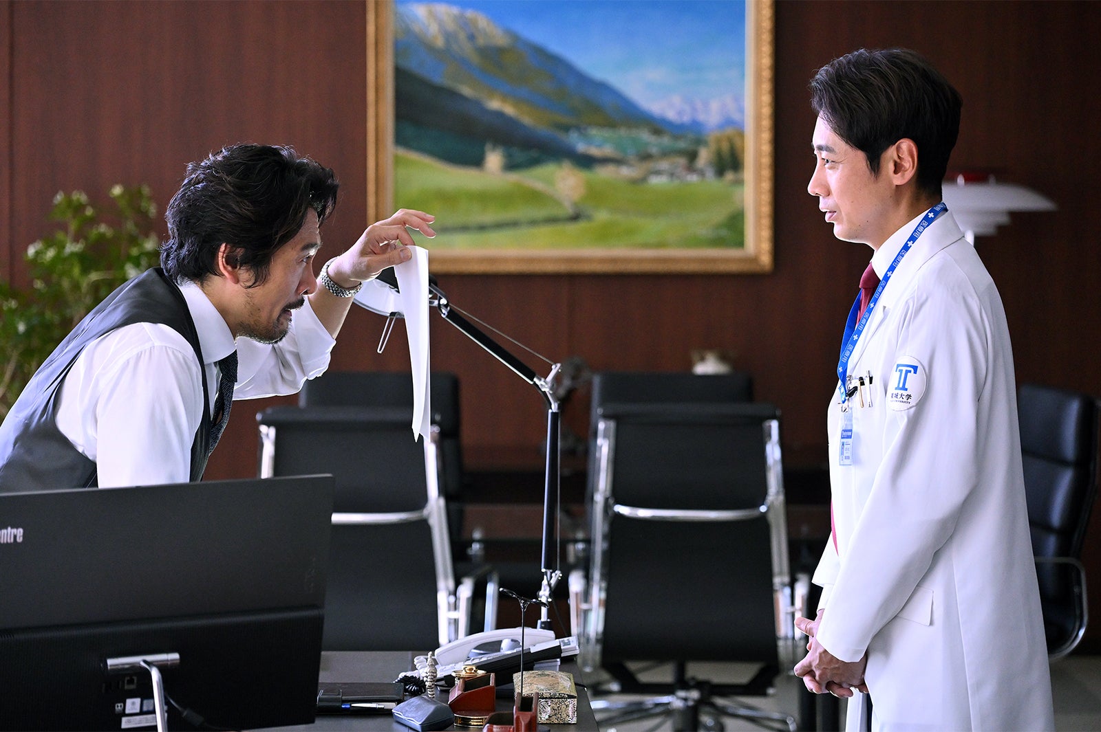 内野聖陽、小泉孝太郎「ブラックペアン シーズン２」第8話より（C）TBS