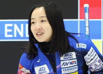 藤沢五月が久々ラーメンの前で鈴木夕湖とニコリ 「皆んなどうしてもラーメンが食べたい」とコーチ投稿 ロコラーメン部は19年発足