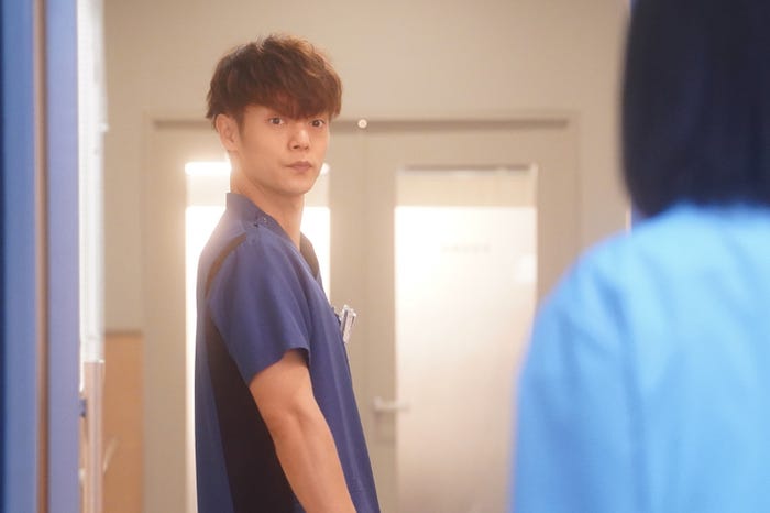 窪田正孝/「ラジエーションハウスⅡ~放射線科の診断レポート~」第8話より(C)フジテレビ