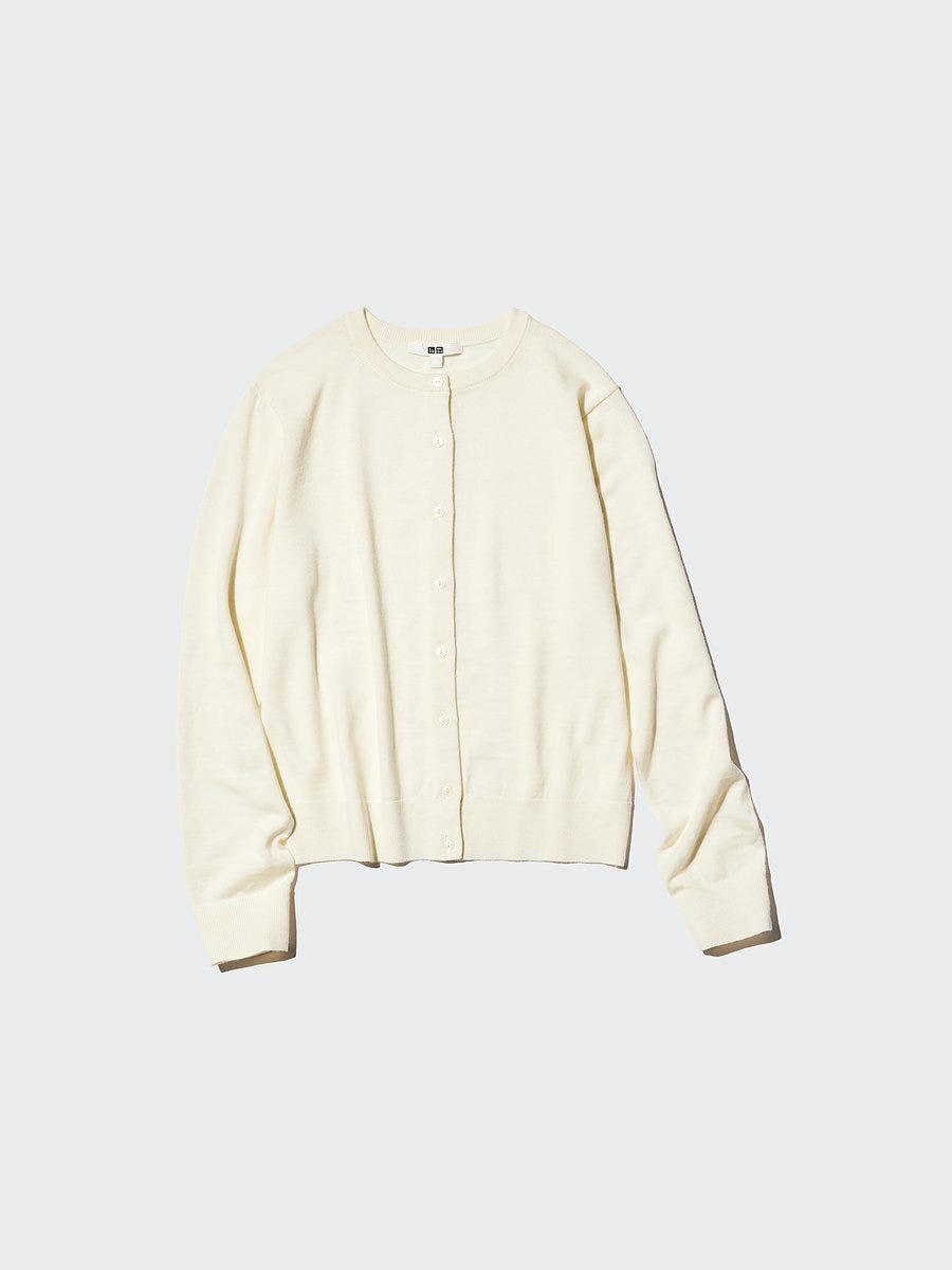 ユニクロのメリノクルーネックカーディガン