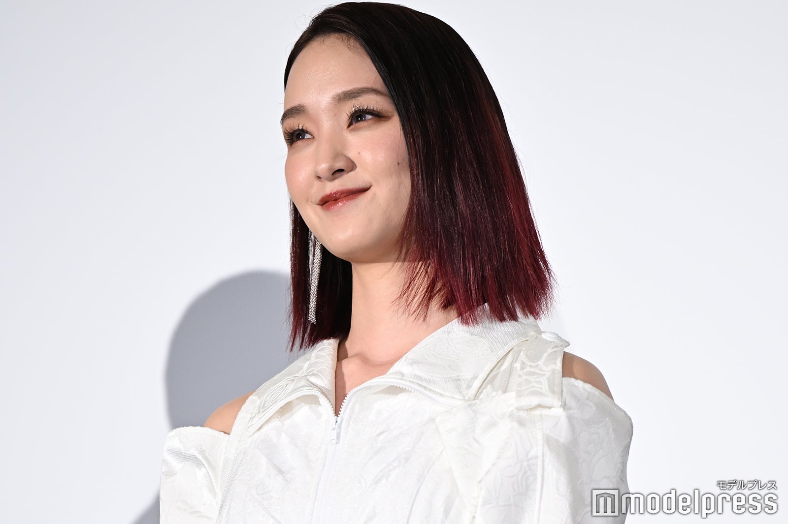 剛力彩芽（C）モデルプレス