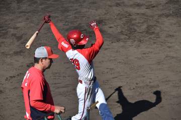 広島 フェニックスLに侍選出の辰見、今季5本塁打の佐藤啓ら5選手が合流 第2クール初日 