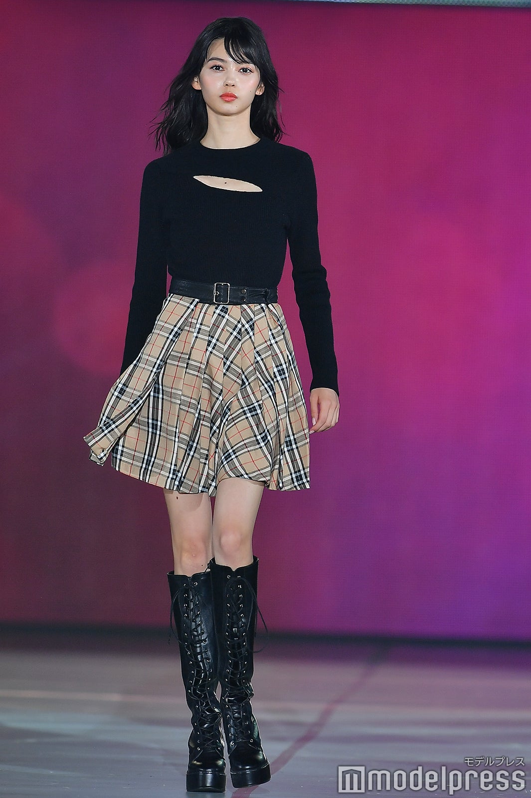 愛花 （C）モデルプレス