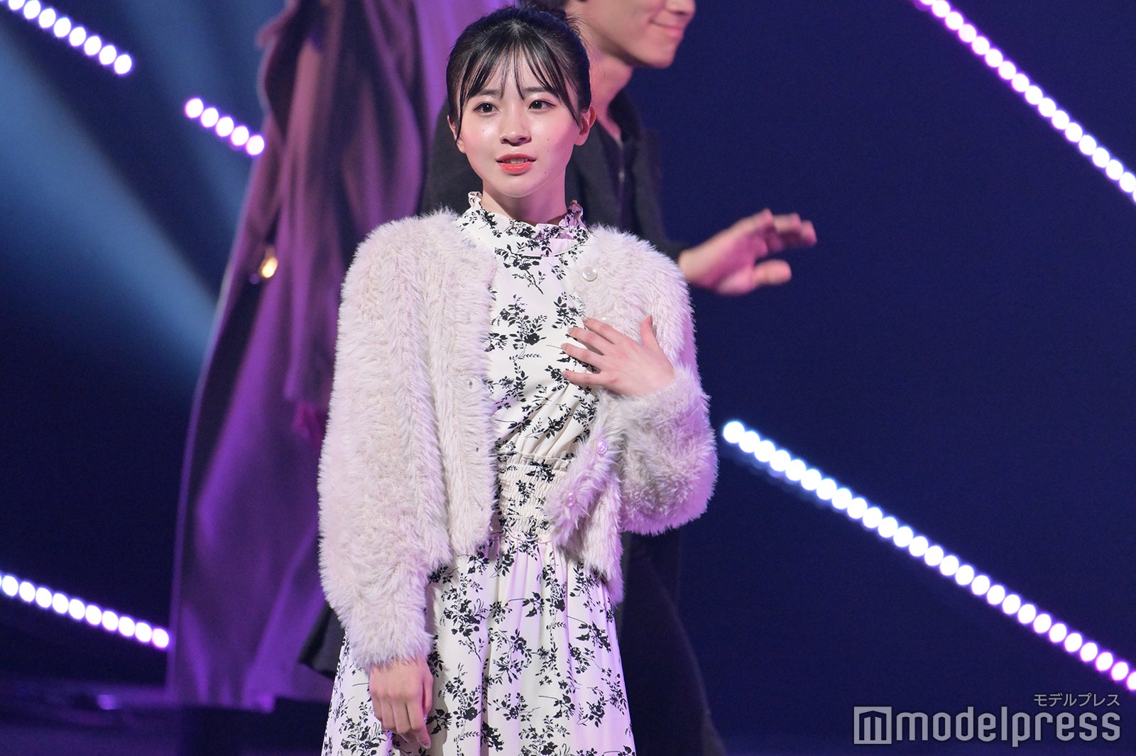 （C）モデルプレス