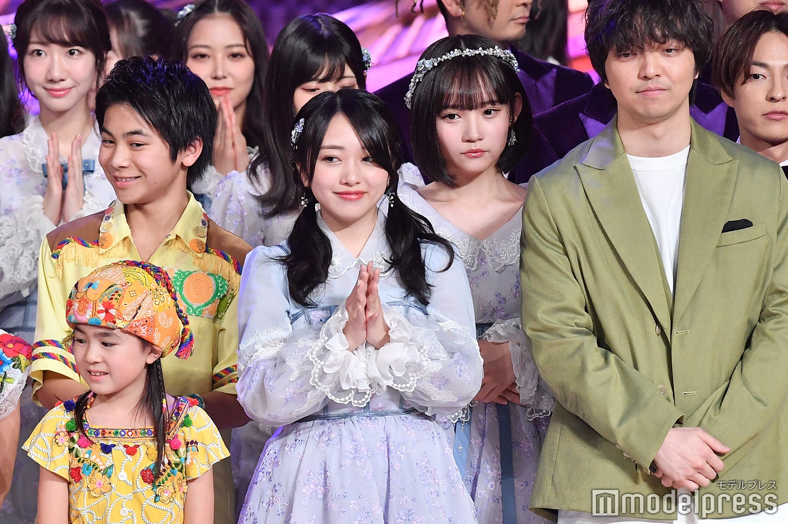 オープニング （C）モデルプレス