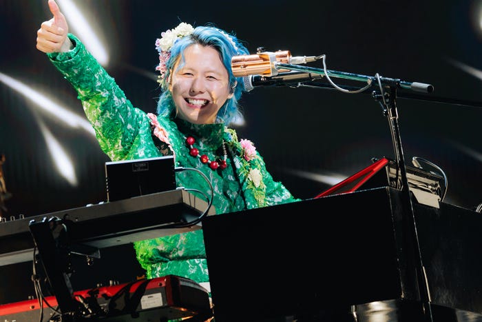 Mrs. GREEN APPLE・藤澤涼架/撮影:田中聖太郎写真事務所