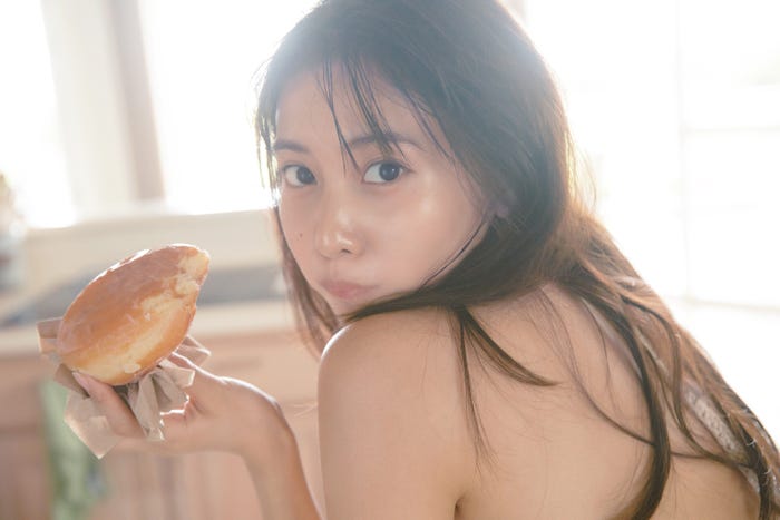 『佐野ひなこ写真集 最高のひなこ』佐野ひなこ著 講談社