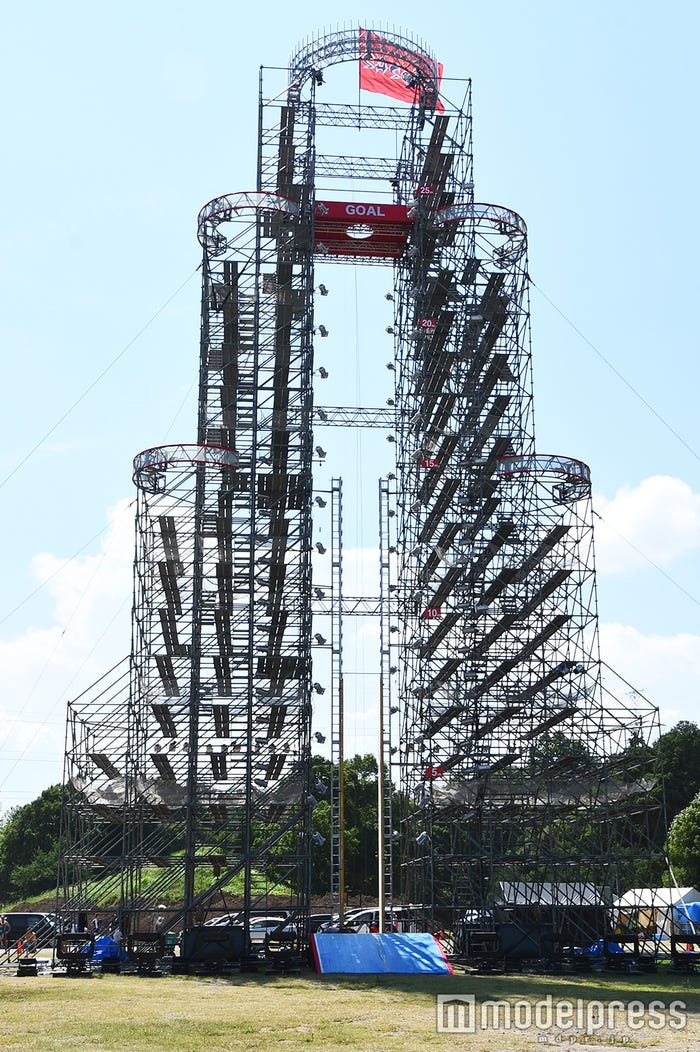 (C)モデルプレス