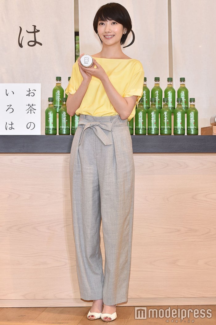 波瑠 夏に克服したいことを明かす 共演者へ意識していることは モデルプレス 波瑠 夏に克服したいことを明かす 共演者へ意識していることは モデルプレス