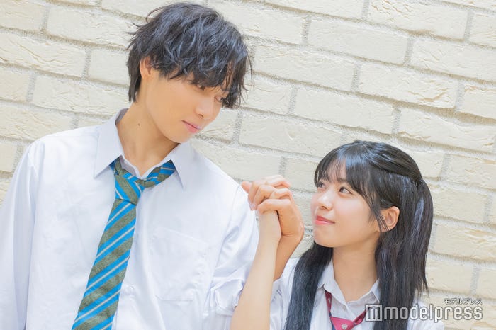 八幡晴人、磯村美羽(C)モデルプレス