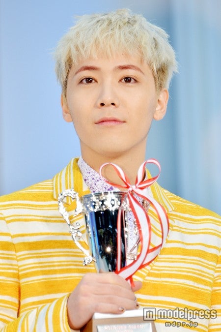 イ・ホンギ（授賞式）